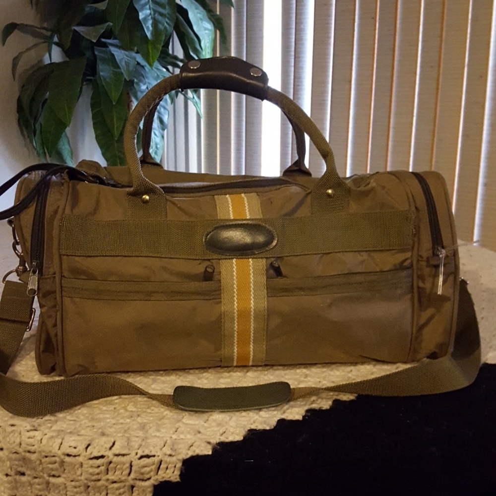Travel bag.